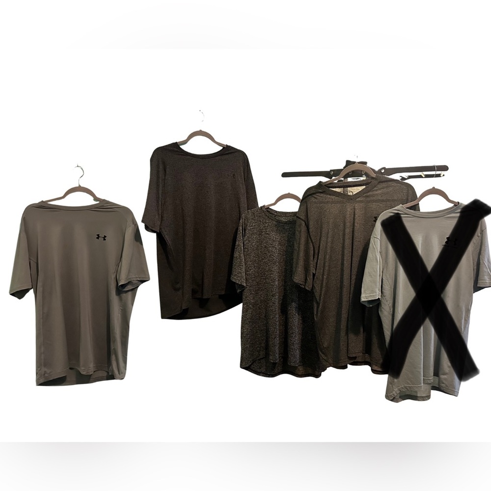 Under Armour Men's Charcoal and Grey Short Sleeve Heatgear and Tech Tees